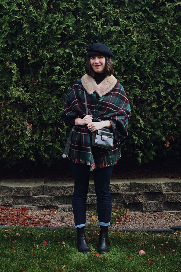 how to wear a blanket scarf