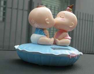 Cute Solar doll Shake head doll KISS BABY doll Car decoration Blue bottom