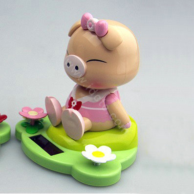 Solar doll pig solar swinging pig solar toy gift car decoration accessories - Pink