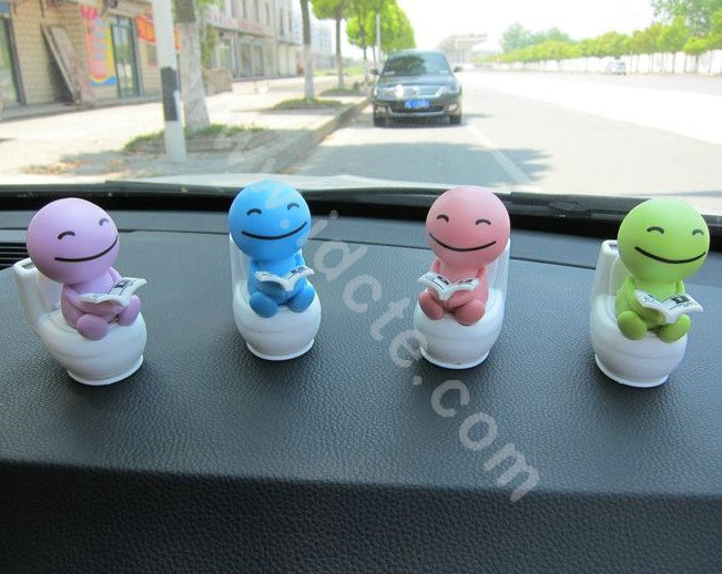 Cute Shake head doll Solar toilet sunny shook head doll Car decoration - Pink