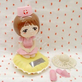 Cute Shake his head doll Solar Uniform Doll Uniform Fan Car decoration - Pink