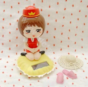 Cute Shake his head doll Solar Uniform Doll Uniform Fan Car decoration - Red