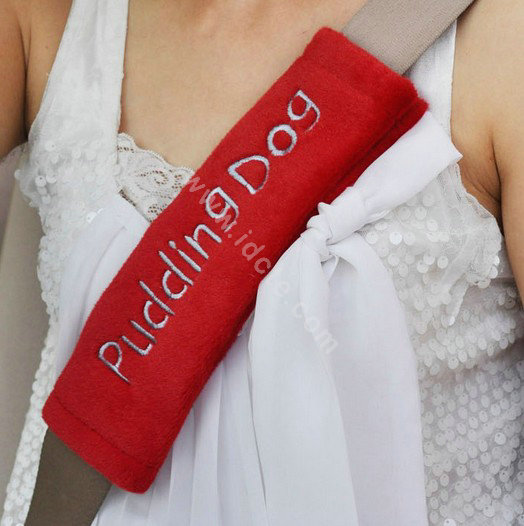 OULILAI Pudding dog Car Front Rear Seat Covers Plush Universal 19pcs - Red