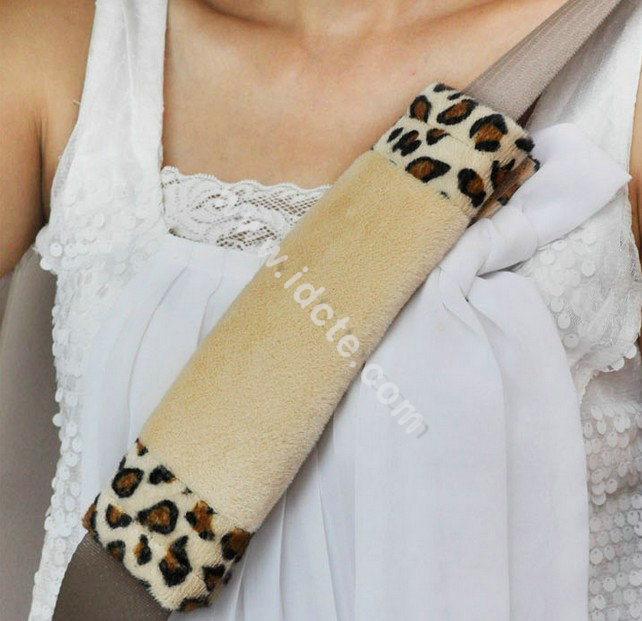 OULILAI Leopard Universal Auto Car Seat Cover Set Short velvet 19pcs - Beige