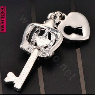 Bling Crown key Alloy Crystal Rhinestone DIY Phone Case Cover Deco Kit 15*35mm - White