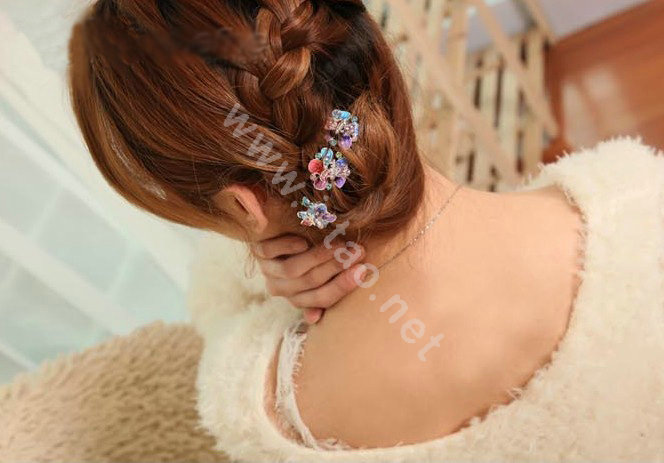 Sparkly Crystal Flower Metal Rhinestone Hair Clip Claw Clamp - Blue