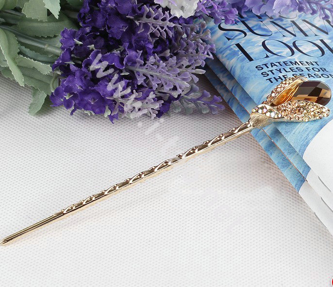 Elegant Rhinestone Crystal Flower Hairpin Hair Clasp Clip Fork Stick - Champagne