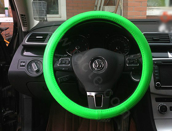 Auto Car Steering Wheel Cover Airhole Microfiber leather Diameter 15 inch 38CM - Green