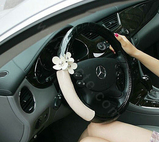 Auto Car Steering Wheel Cover Daisy Artificial leather Diameter 15 inch 38CM - Black