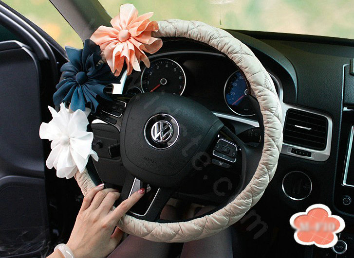 Auto Car Steering Wheel Cover Flower Nylon shioze Diameter 15 inch 38CM - Beige