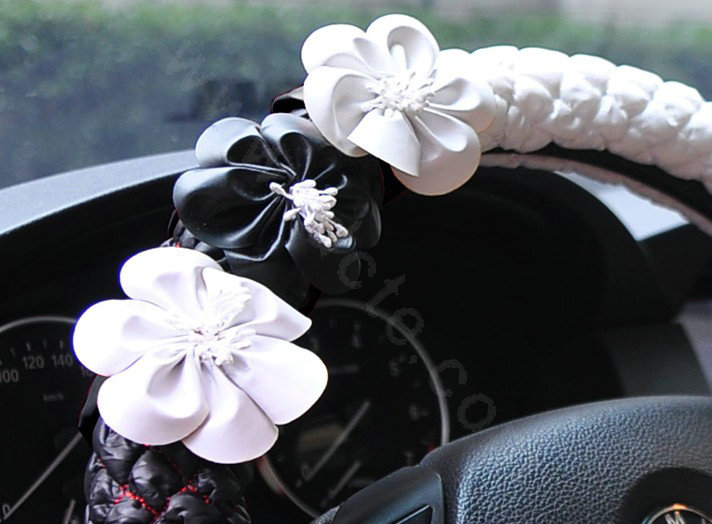 Auto Car Steering Wheel Cover Flower Polyester Diameter 15 inch 38CM - Black White