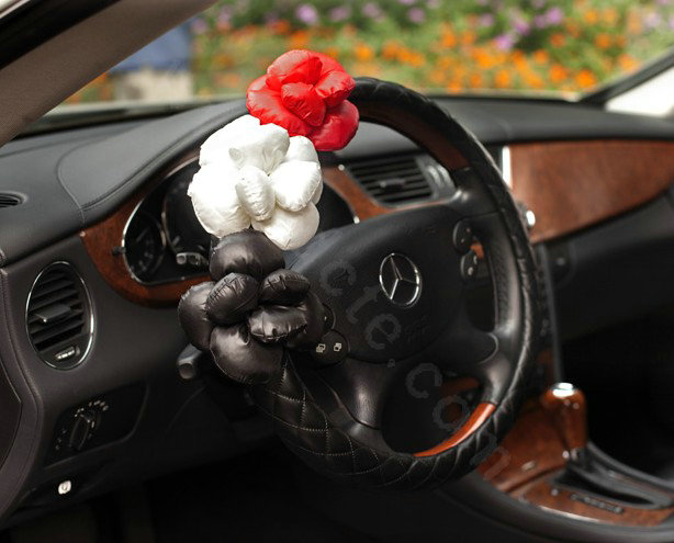 Auto Car Steering Wheel Cover Flower genuine leather Diameter 15 inch 38CM - Black