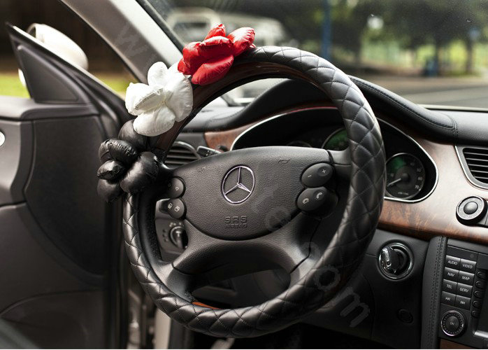 Auto Car Steering Wheel Cover Flower genuine leather Diameter 15 inch 38CM - Black