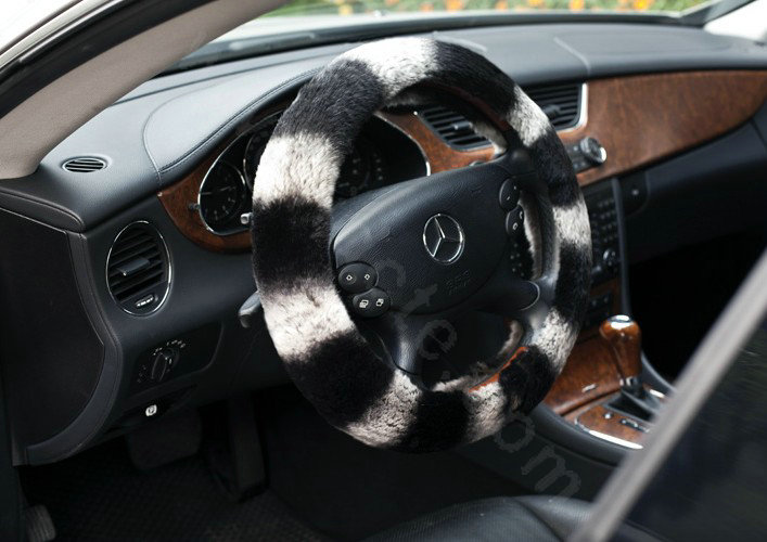 Auto Car Steering Wheel Cover Fox hair Diameter 15 inch 38CM - Black+White