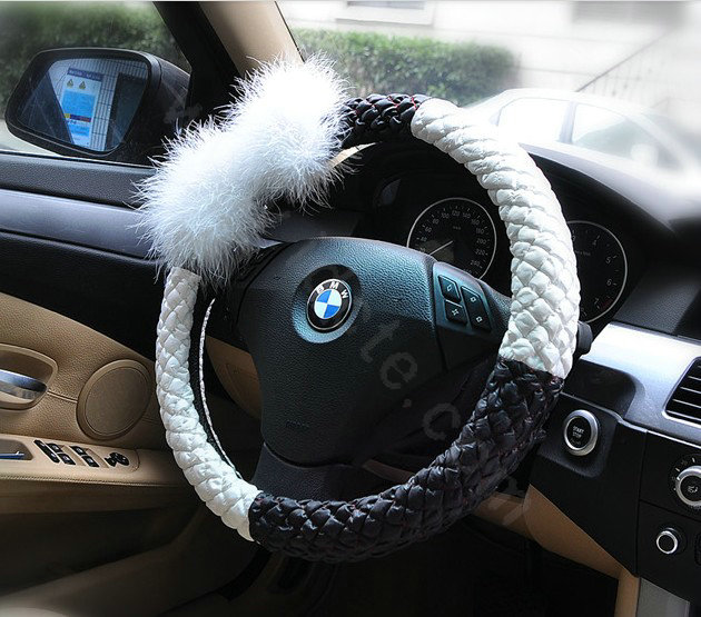 Auto Car Steering Wheel Cover Fur Ball Polyester Diameter 15 inch 38CM - Black White