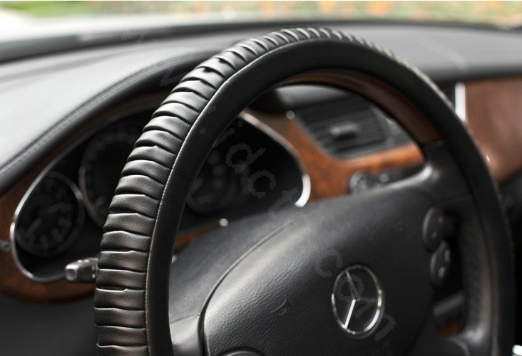 Auto Car Steering Wheel Cover Gearwheel Cowhide Diameter 15 inch 38CM - Black