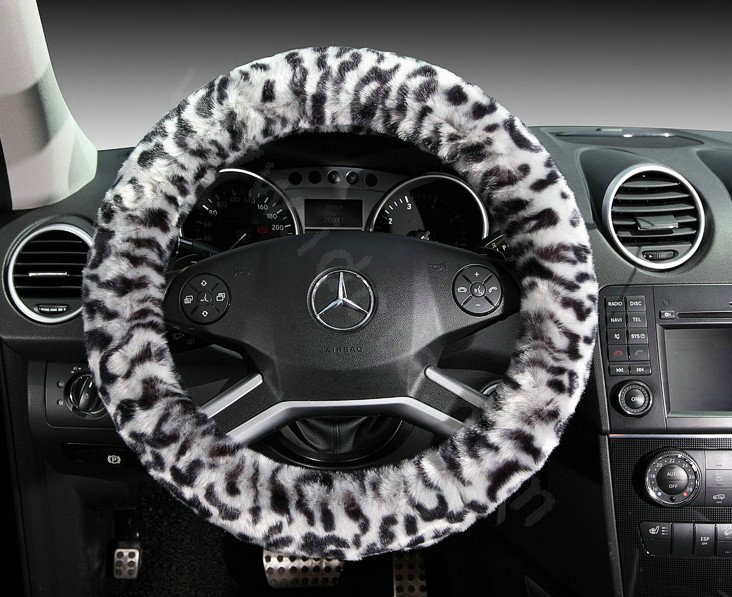 Auto Car Steering Wheel Cover Leopard Plush Diameter 15 inch 38CM - Black