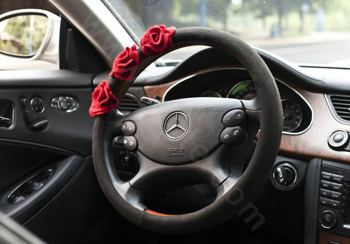 Auto Car Steering Wheel Cover Rose Deerskin Diameter 15 inch 38CM - Red Black