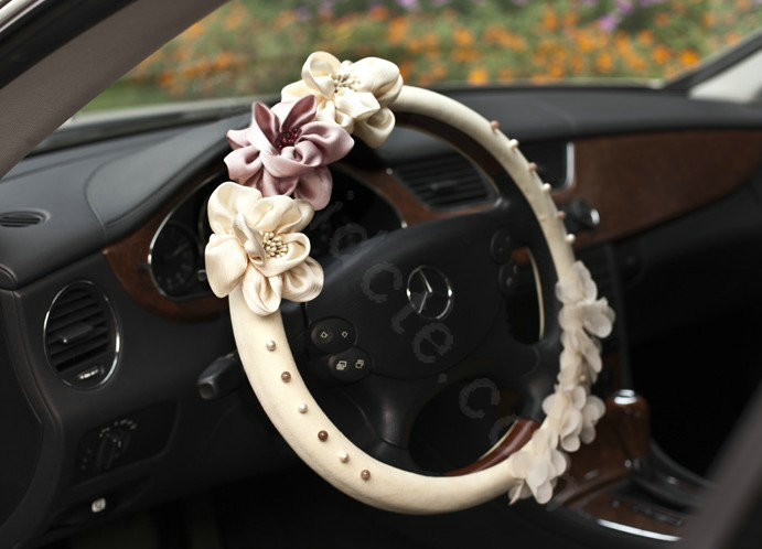 Auto Car Steering Wheel Cover Rose Pearl Deerskin Diameter 15 inch 38CM - Beige
