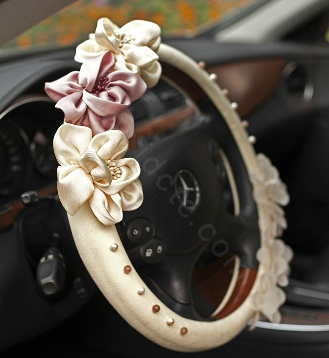 Auto Car Steering Wheel Cover Rose Pearl Deerskin Diameter 15 inch 38CM - Beige