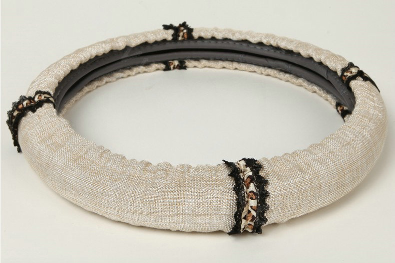 Retro Auto Car Steering Wheel Cover Lace Plush Diameter 15 inch 38CM - Light Brown