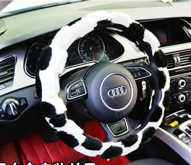 Yle Auto Car Steering Wheel Cover Plush Diameter 15 inch 38CM - White Black