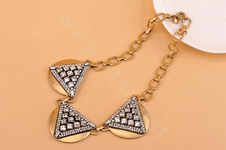 High-end fashion women choker exaggeration luxury crystal Triangle bib necklace - Gold