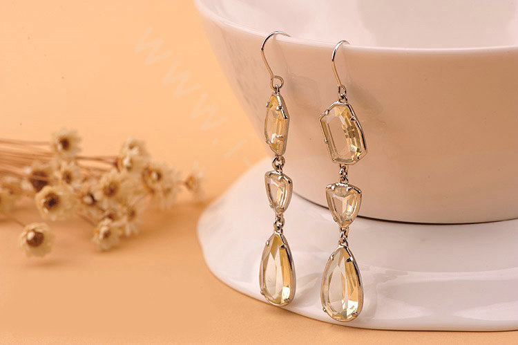 Luxury fashion Women Crystal Dangle Diamond Earrings Silver - White