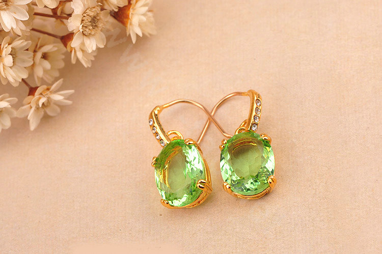Luxury fashion women crystal diamond earrings 18k gold plated - Green