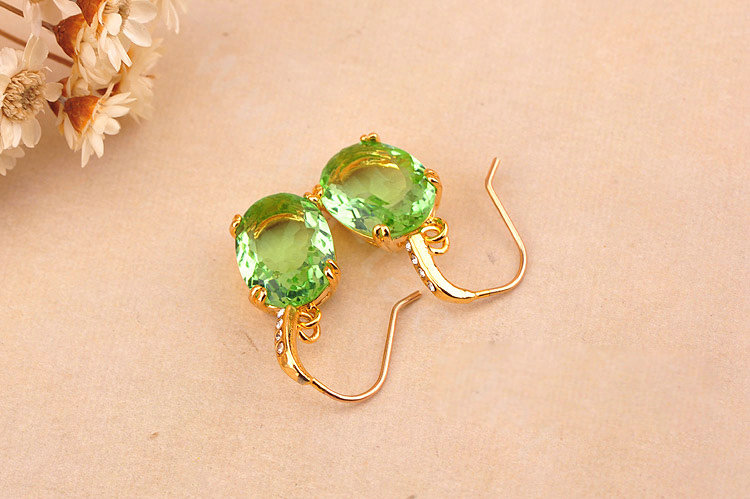 Luxury fashion women crystal diamond earrings 18k gold plated - Green