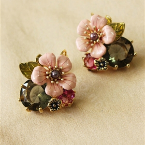 Luxury fashion women flower crystal diamond earrings 18k gold plated - Pink