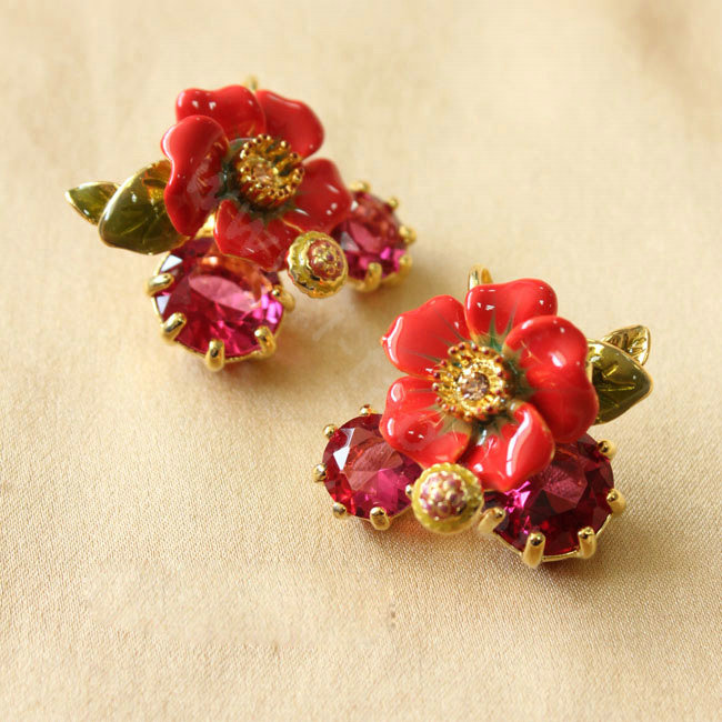 Luxury fashion women flower crystal diamond earrings 18k gold plated - Red