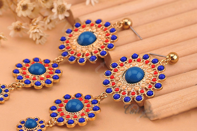 Luxury fashion women flower sweet candy gems earrings - Blue