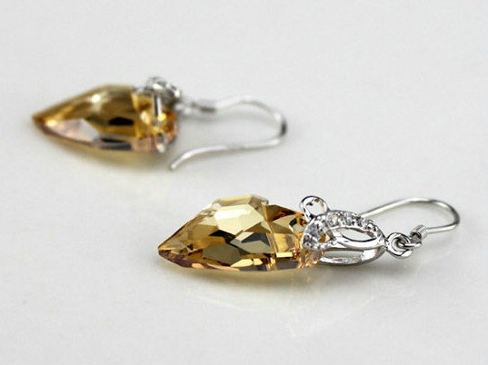 Luxury crystal diamond 925 sterling silver heart dangle earrings - Champagne