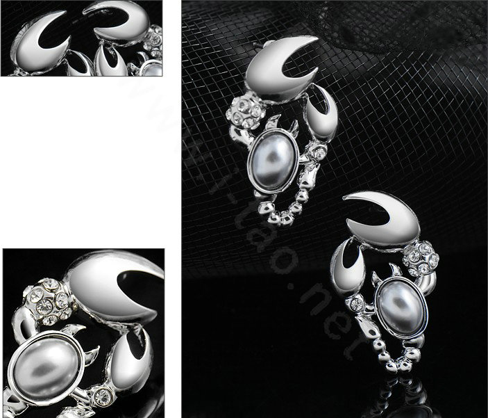Luxury crystal diamond exaggerating scorpion stud earrings 18k white plated