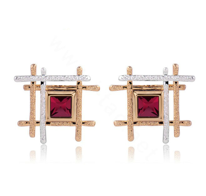 Luxury crystal exaggerating rhombus stud earrings 18k gold plated - Red