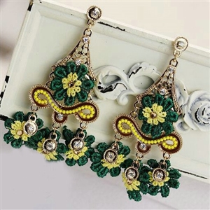Luxury exaggerating baroque retro hand-woven flower crystal dangle stud earrings - Green