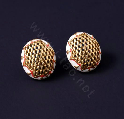 Luxury fashion woman woven mesh hollow stud earrings 18k gold plated