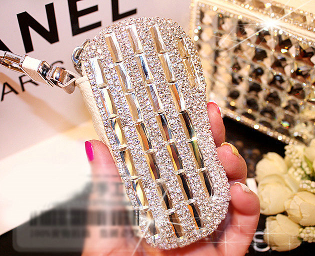 Luxury Crystal Auto Key Bag Pocket camber Genuine Leather Car Key Case Key Chain - White