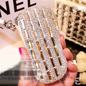 Luxury Crystal Auto Key Bag Pocket camber Genuine Leather Car Key Case Key Chain - White