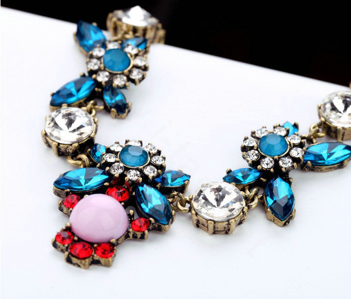 Luxury Blue Crystal Alloy Gemstone Flower Pendant Choker Bib Statement Necklace Women Jewelry