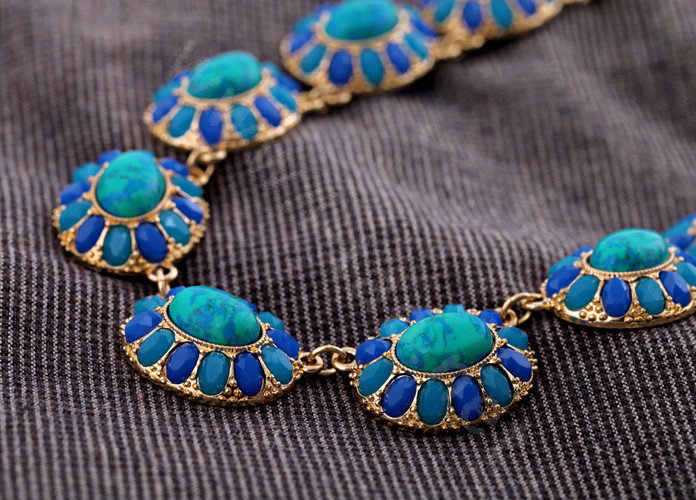 Luxury Crystal Blue Gemstone Pendant Choker long Unique Statement Necklace Women Jewelry