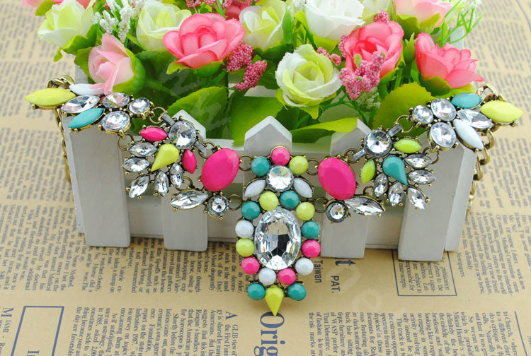Luxury Crystal Flower Gemstone Pendant Choker Statement Bib Necklace Women Jewelry - Multicolor