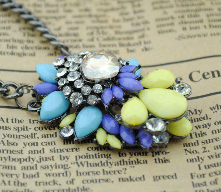Luxury Crystal Flower Gemstone Pendant Choker Statement Necklace Women Jewelry - Purple