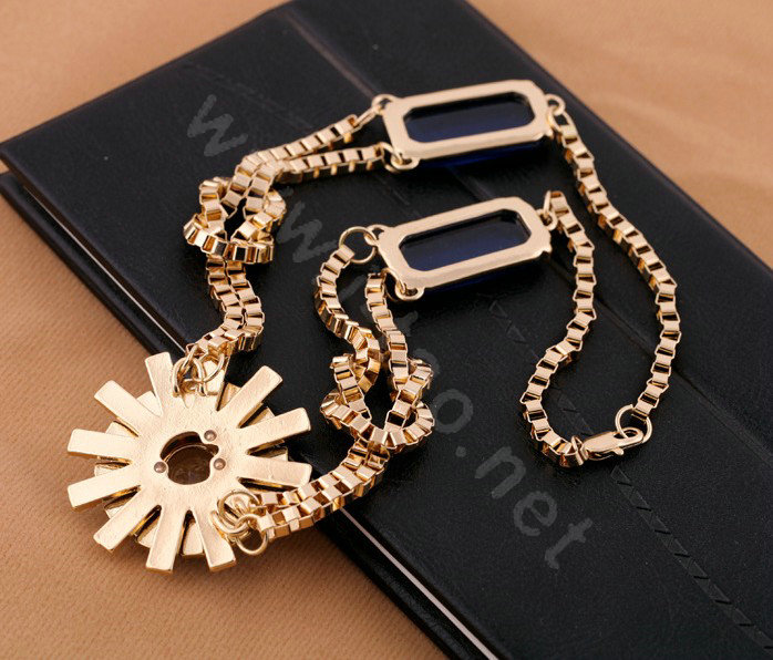 Luxury Crystal Flower Pendant Alloy Choker Bib Statement Necklace Women Jewelry - Blue