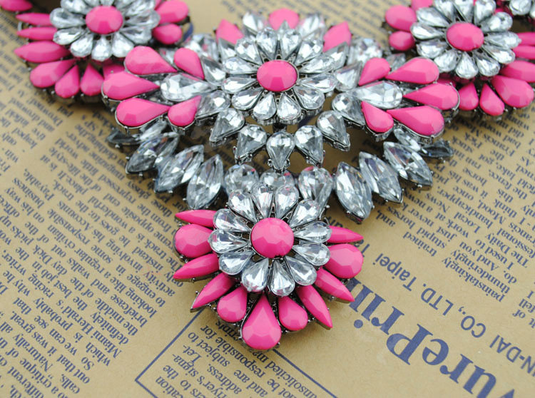 Luxury Crystal Flower Wings Pendants Chokers Statement Bib Necklace Women Jewelry - Rose
