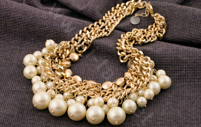Luxury Crystal Pearl Multilayer Pendant Choker Bib Statement Necklace Women Jewelry - Beige
