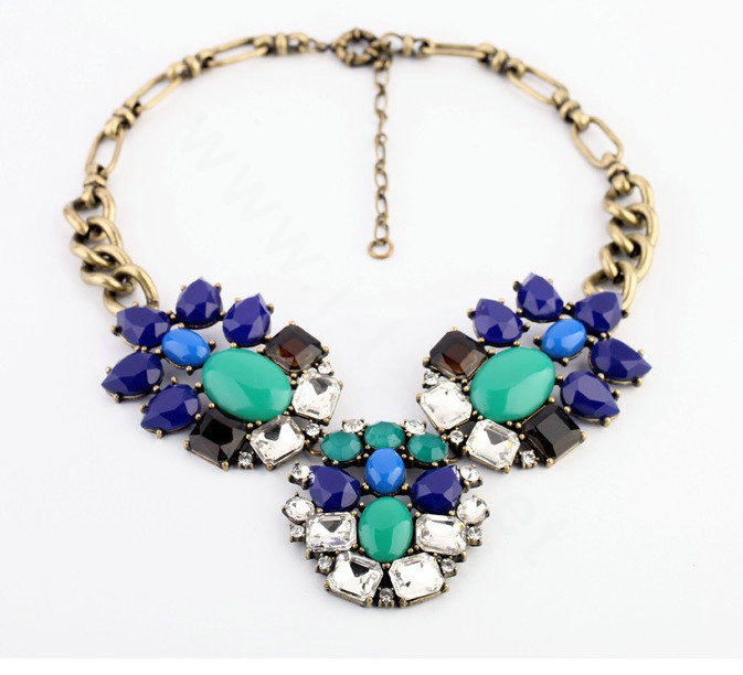 Luxury Crystal Retro Blue Gemstone charm Pendant Choker Bib Statement Necklace Women Jewelry