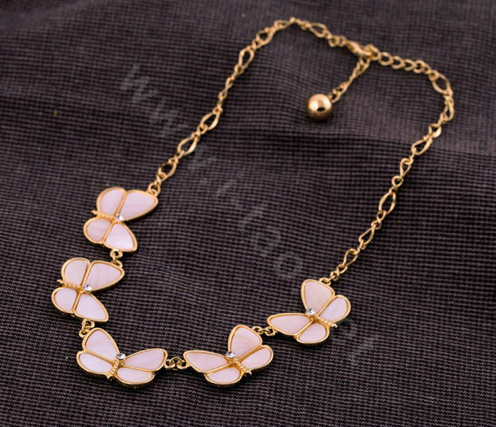 Luxury Crystal Shell Butterfly Pendant Choker Bib Statement Necklace Women Jewelry - Pink