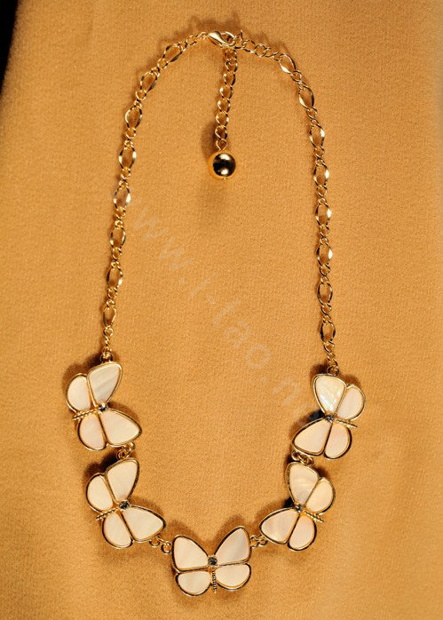 Luxury Crystal Shell Butterfly Pendant Choker Bib Statement Necklace Women Jewelry - White